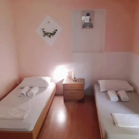 Belindas Place * 수페타르